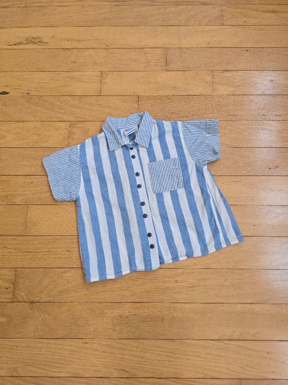 Vintage 80s | OshKosh B'Gosh Blue Stripe Short Sleeve Button Up Shirt Toddler